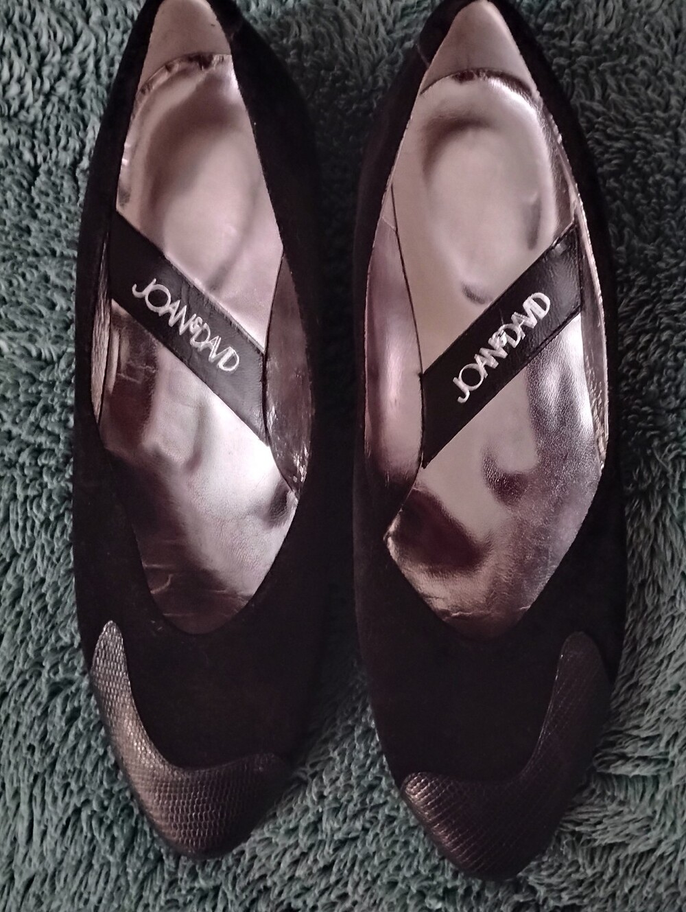 Joan & David Genuine Leather Flats Shoes Women's Size 6